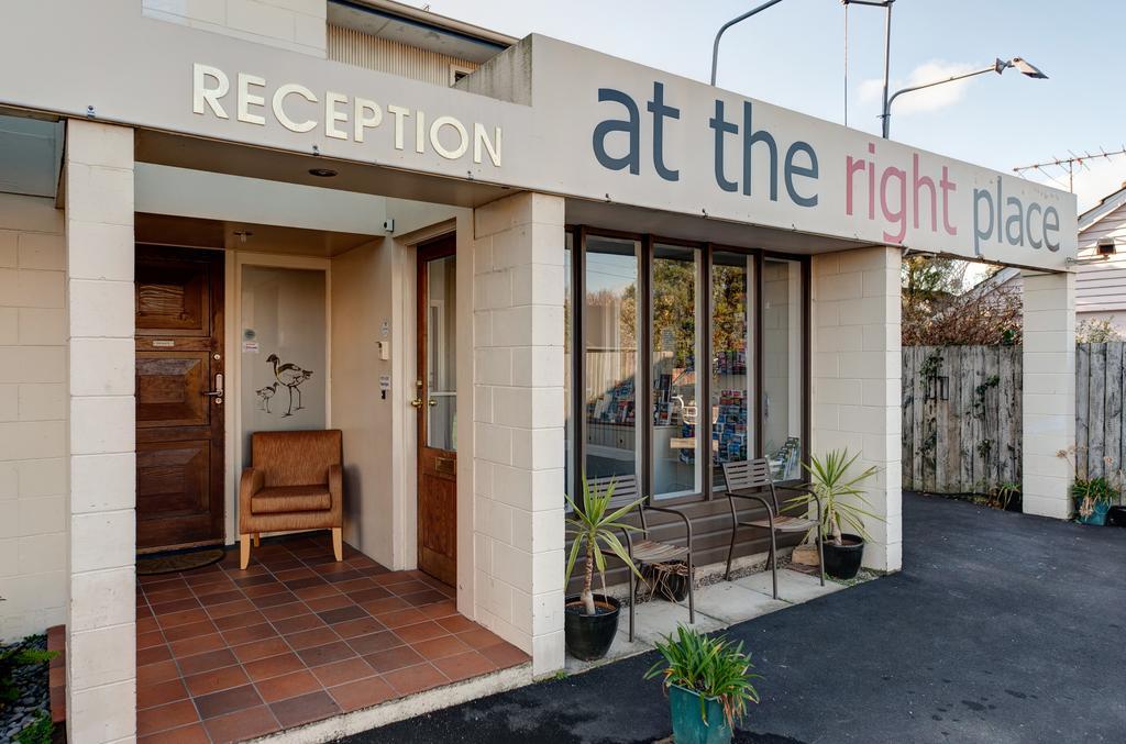 At The Right Place Christchurch Bagian luar foto